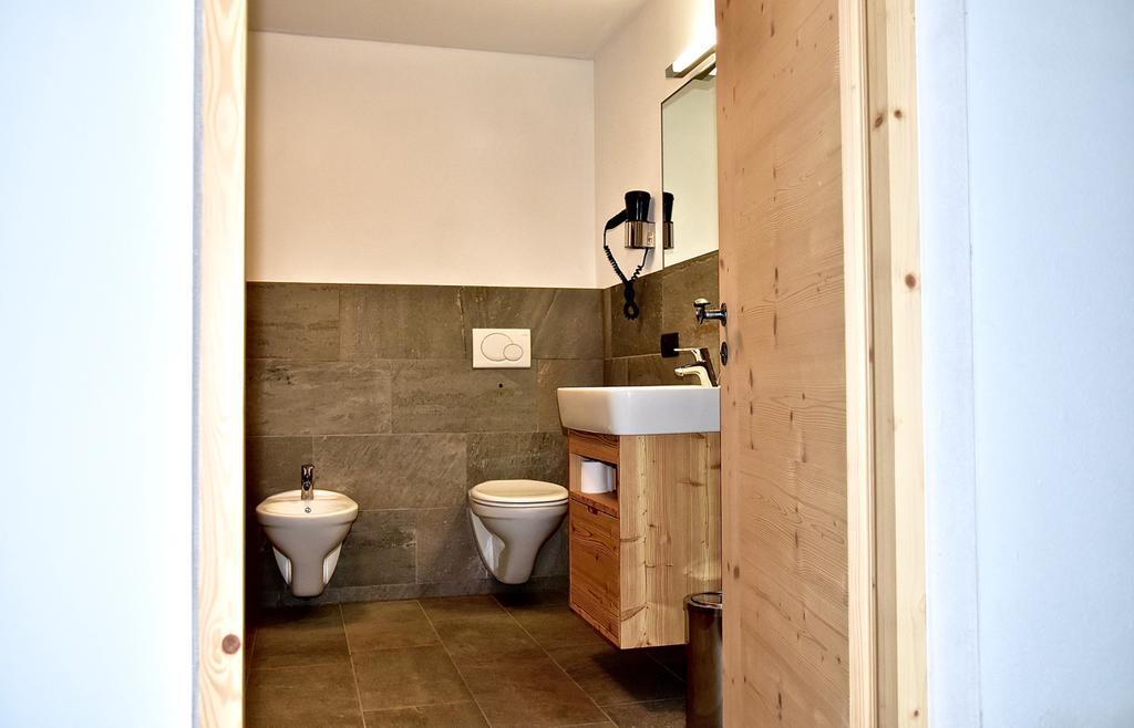 Putzerhof Aparthotel Фунес Екстериор снимка