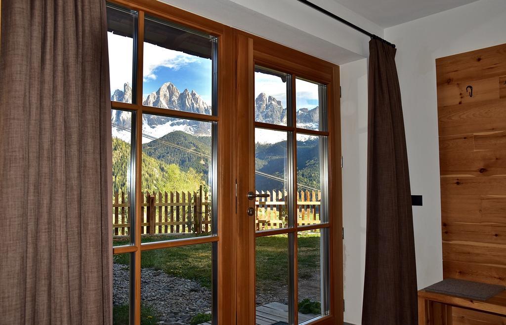 Putzerhof Aparthotel Фунес Екстериор снимка