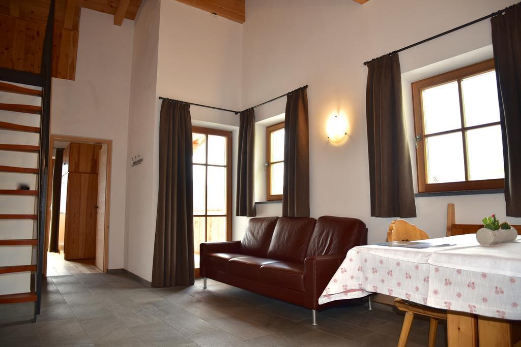 Putzerhof Aparthotel Фунес Екстериор снимка